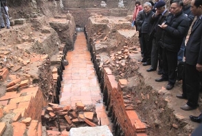 Thang Long Citadel excavation site