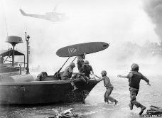 Apocalypse Now's surfing scene