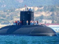 Kilo-class HQ-182 attack submarine