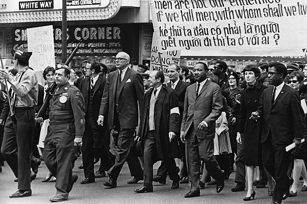 Martin Luther King leads an anti-war demonstration in Chicago on March 21, 1967.