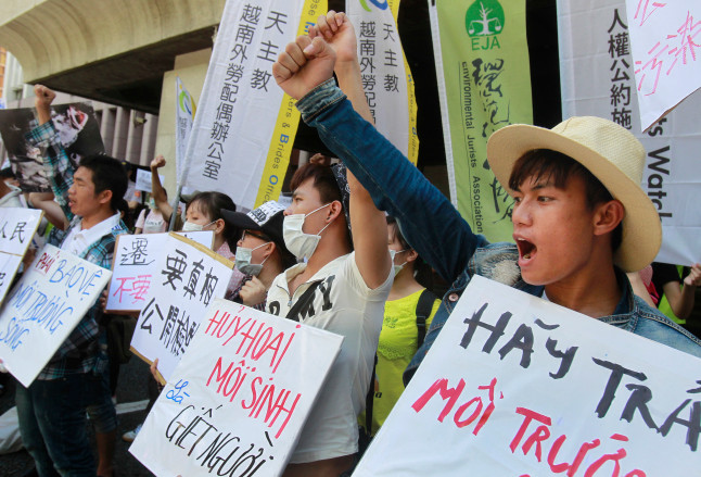 Vietnamese protesters