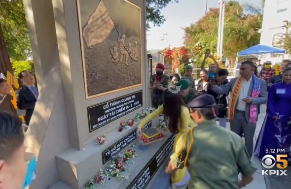 Memorial dedication for battle at Quang Tri